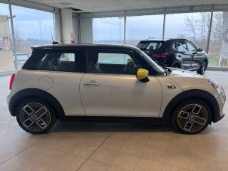 MINI Mini usata, con Autoradio digitale