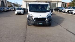 PEUGEOT Boxer usata, con Airbag