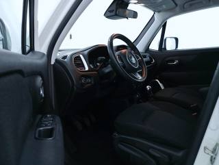 JEEP Renegade usata, con USB