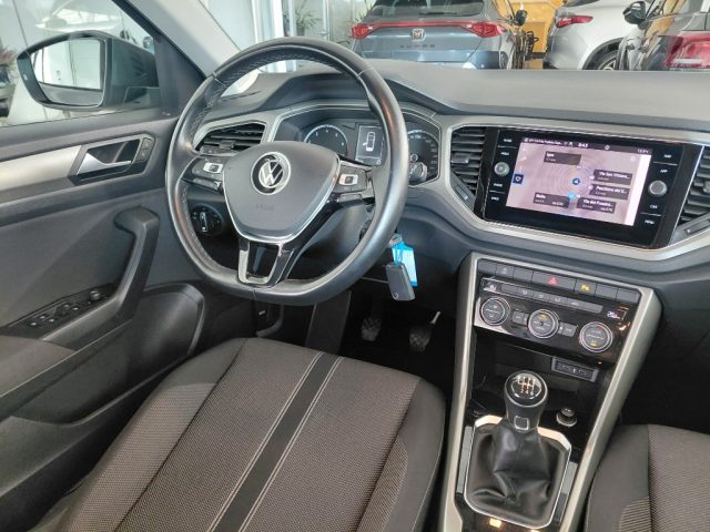 VOLKSWAGEN T-Roc usata, con Sistema di navigazione