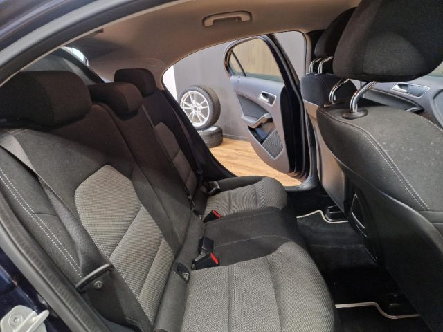 MERCEDES-BENZ A 180 usata, con Sistema di navigazione