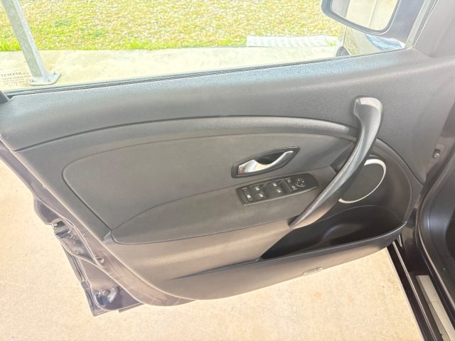 RENAULT Megane usata, con MP3