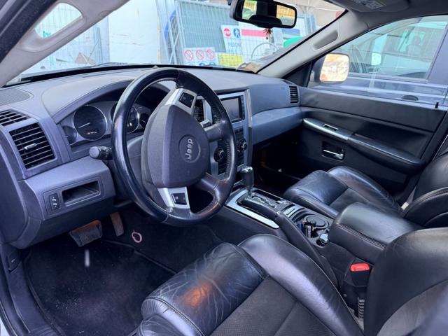 JEEP Grand Cherokee usata, con Autoradio