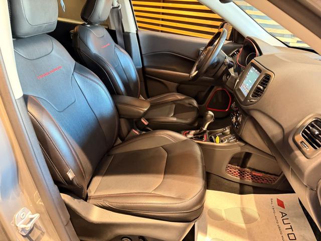 JEEP Compass usata, con Park Distance Control