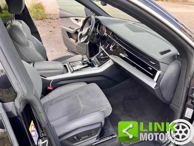 AUDI Q8 usata, con Sistema di navigazione