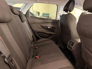 PEUGEOT 3008 usata, con Climatizzatore