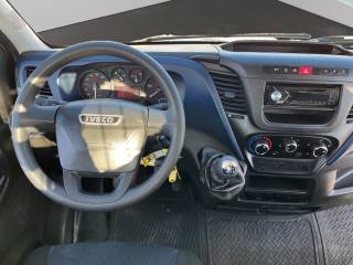 IVECO Daily usata 8