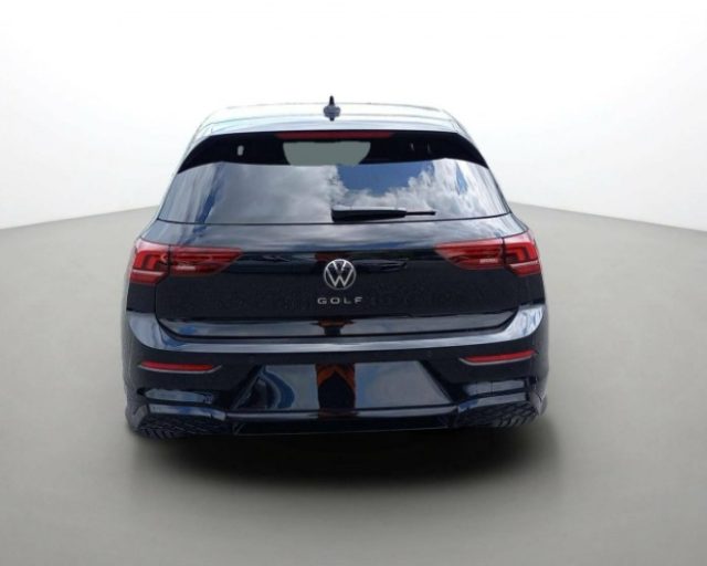 VOLKSWAGEN Golf usata, con Autoradio