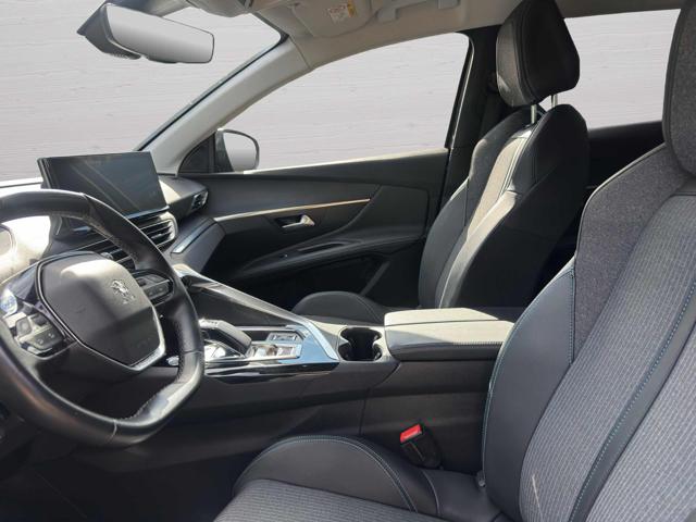 PEUGEOT 3008 usata, con Climatizzatore