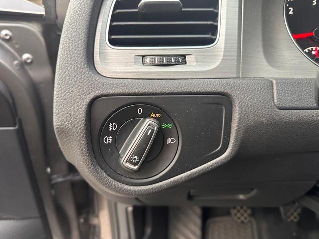 VOLKSWAGEN Golf usata, con Autoradio
