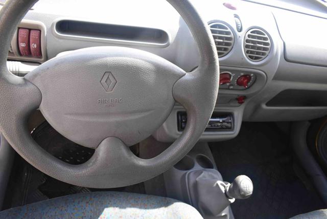 RENAULT Twingo usata 10