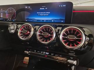 MERCEDES-BENZ CLA 200 usata, con Vetri oscurati