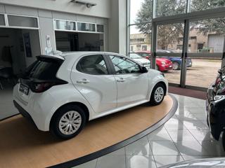 TOYOTA Yaris usata, con Alzacristalli elettrici