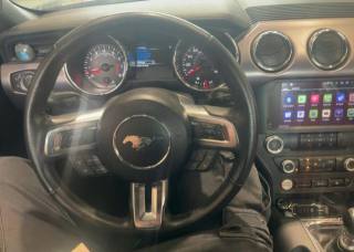 FORD Mustang usata, con Autoradio