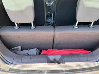 TOYOTA iQ usata, con Sedile posteriore sdoppiato