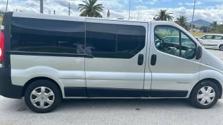 RENAULT Trafic usata, con Alzacristalli elettrici