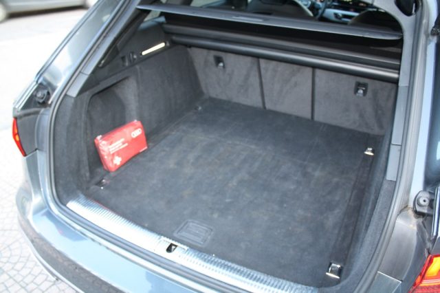 AUDI A4 usata, con Servosterzo