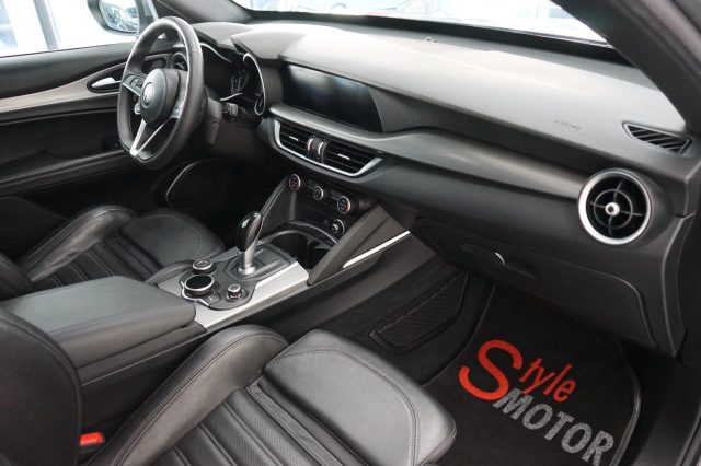 ALFA ROMEO Stelvio usata, con Boardcomputer