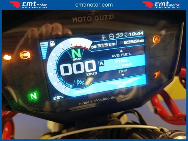 MOTO GUZZI V85 TT usata 4
