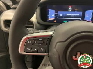 JEEP Avenger usata, con Interni in pelle