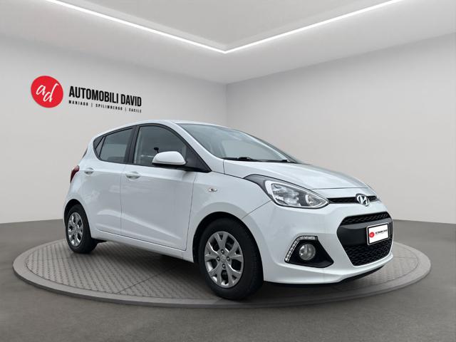 HYUNDAI i10 usata, con Airbag