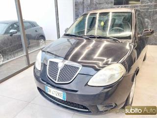LANCIA Ypsilon usata, con Airbag