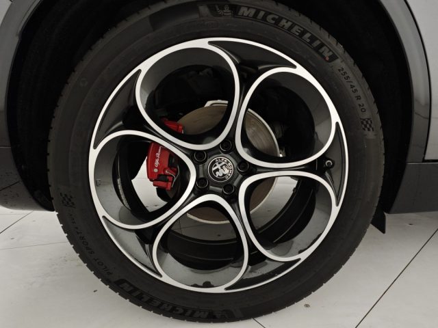 ALFA ROMEO Stelvio usata, con Controllo trazione