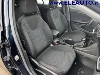 OPEL Astra usata, con Touch screen