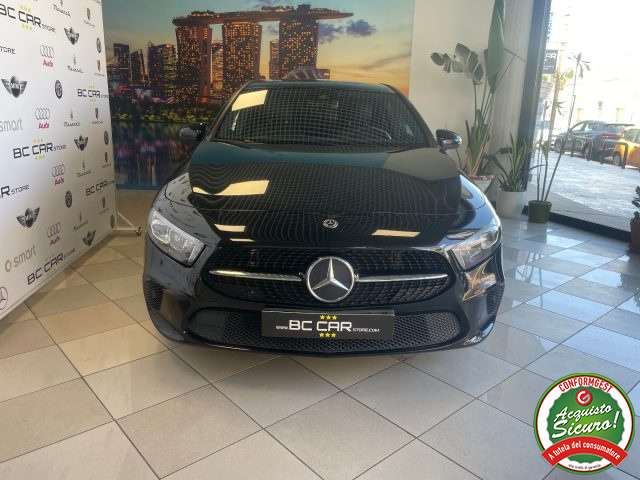 MERCEDES-BENZ A 180 usata, con Airbag
