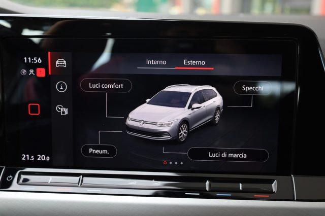 VOLKSWAGEN Golf Variant usata, con Frenata d