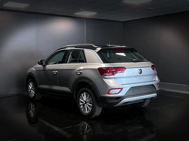 VOLKSWAGEN T-Roc usata, con Autoradio