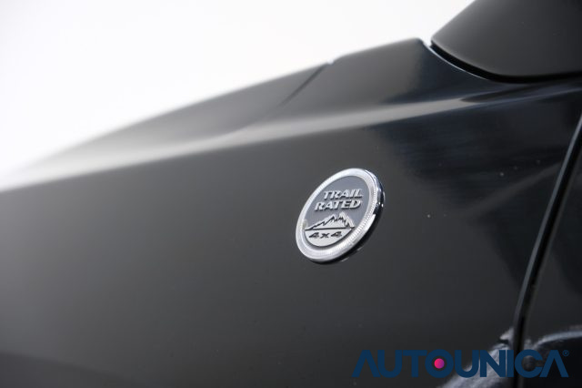 JEEP Compass usata, con Park Distance Control