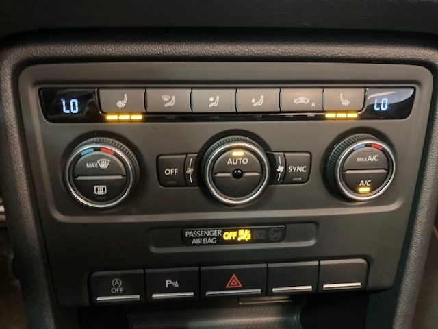 VOLKSWAGEN Maggiolino usata, con Cruise Control