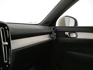 VOLVO XC40 usata, con USB