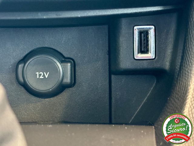 PEUGEOT 308 usata, con Servosterzo