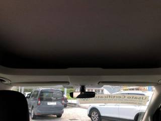 VOLKSWAGEN Caddy usata, con Sensori di parcheggio anteriori