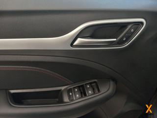 MG ZS usata, con Sedile posteriore sdoppiato