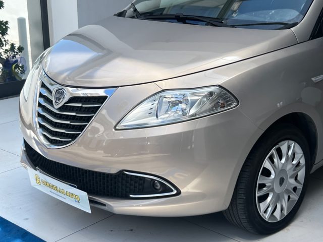 LANCIA Ypsilon usata, con Airbag
