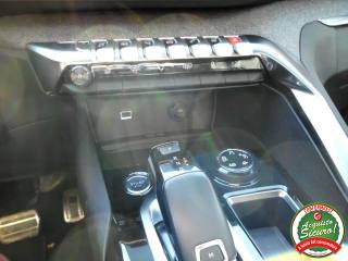 PEUGEOT 5008 usata, con Controllo vocale