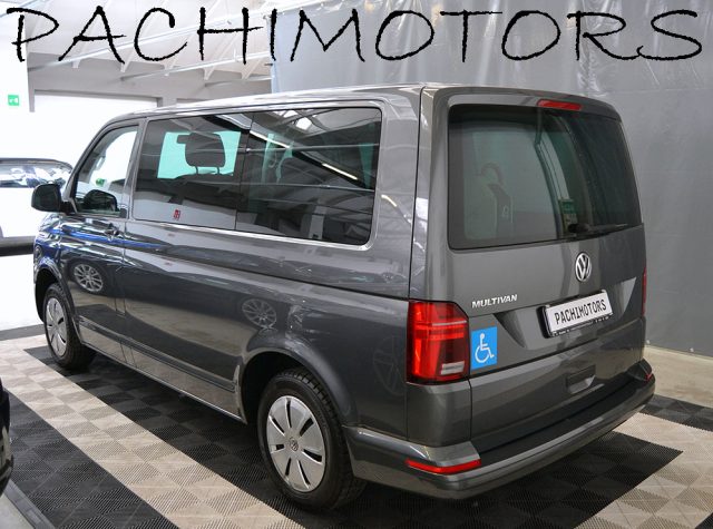 VOLKSWAGEN Multivan usata, con Touch screen