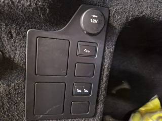 LAND ROVER Discovery usata, con Autoradio digitale