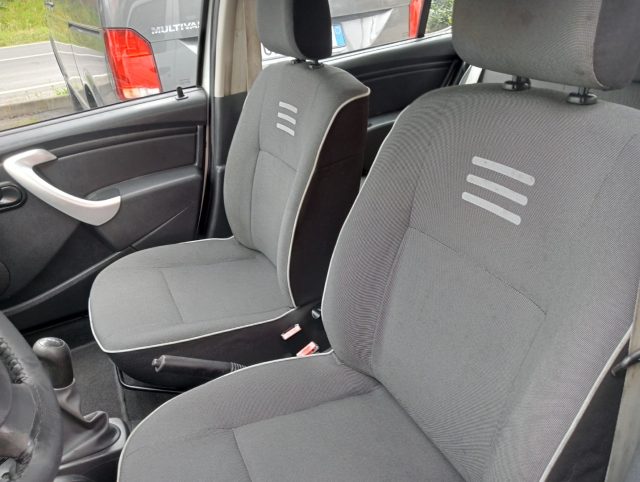 DACIA Sandero usata, con Bluetooth