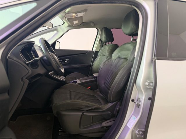 RENAULT Scenic usata 5