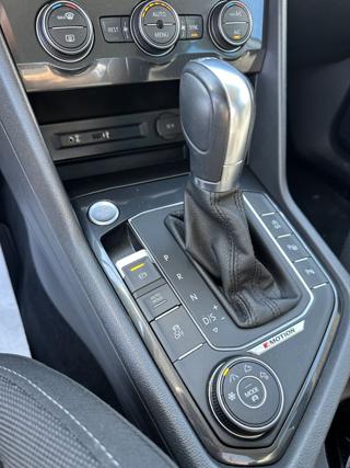 VOLKSWAGEN Tiguan usata, con Controllo automatico clima