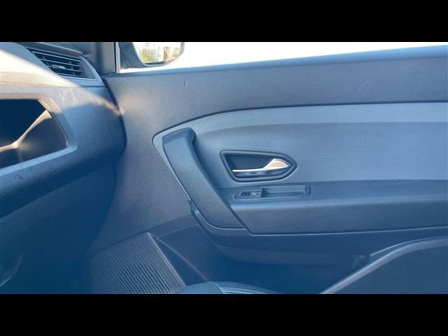 RENAULT Express usata, con USB