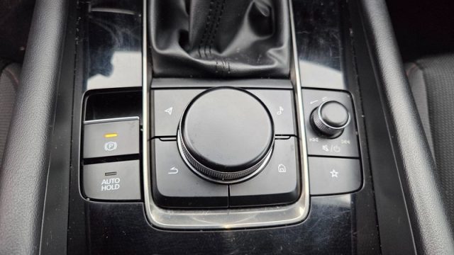 MAZDA 3 usata, con Servosterzo