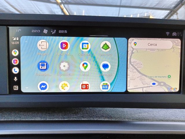 PEUGEOT 5008 usata, con Bracciolo