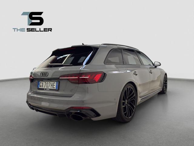 AUDI RS4 usata, con Autoradio