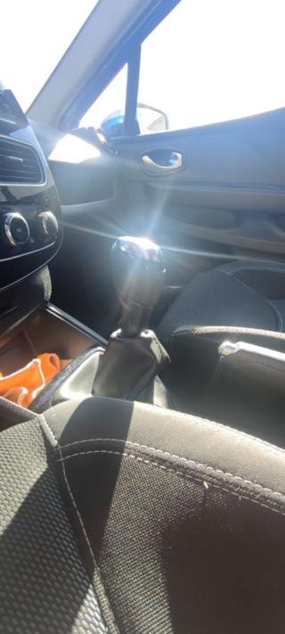 RENAULT Clio usata, con Specchietti laterali elettrici