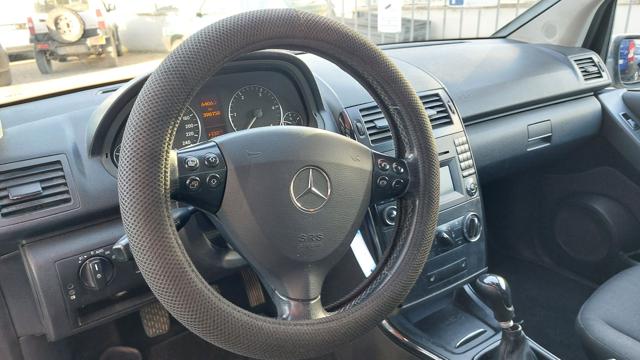 MERCEDES-BENZ A 160 usata, con Boardcomputer